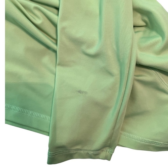 Puma swim trunk and cat & Jack Rashguard Size M (10/12) - Picture 5 of 12